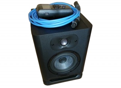 АС-100 – Активная акустическая система с многофункциональным генератором звуковых частот